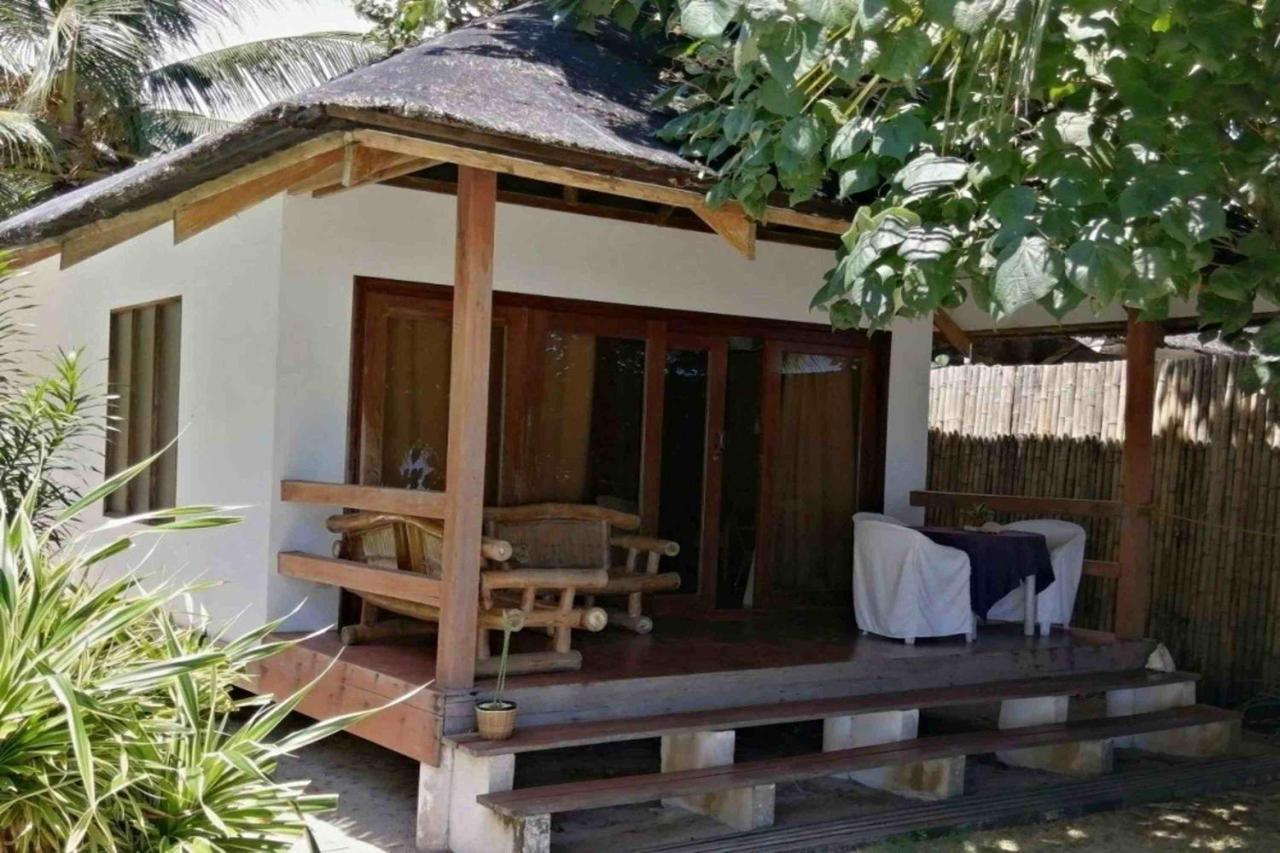 Romantic Beach Villas General Luna  Kültér fotó